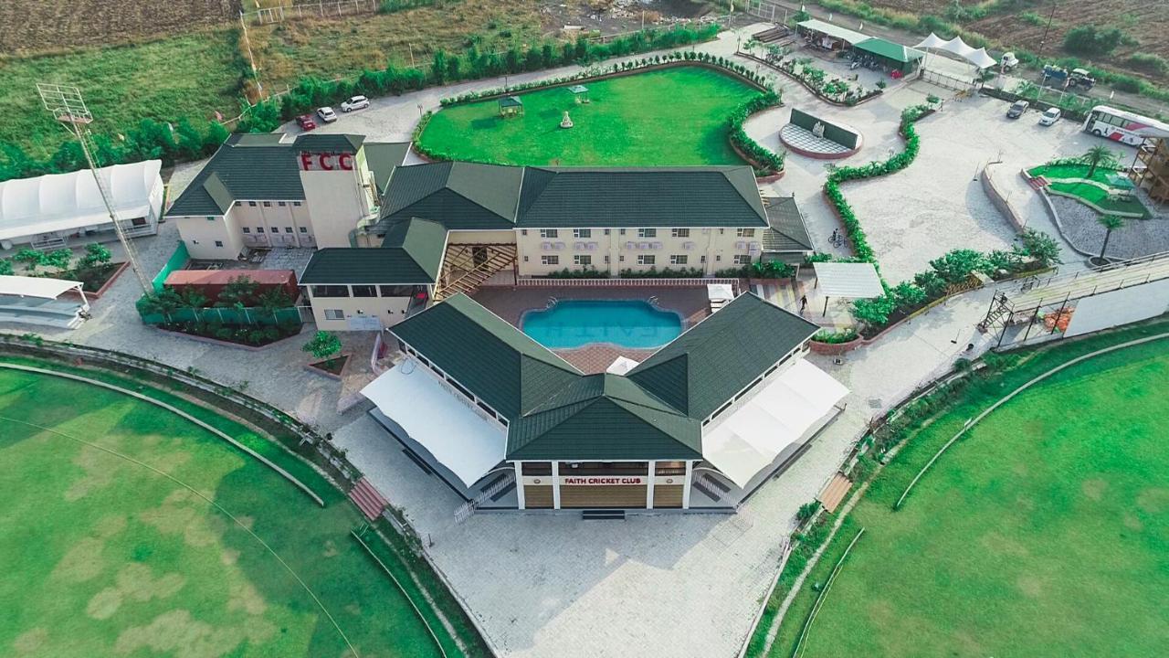Faith Cricket Club & Resort Bhopal Exterior foto