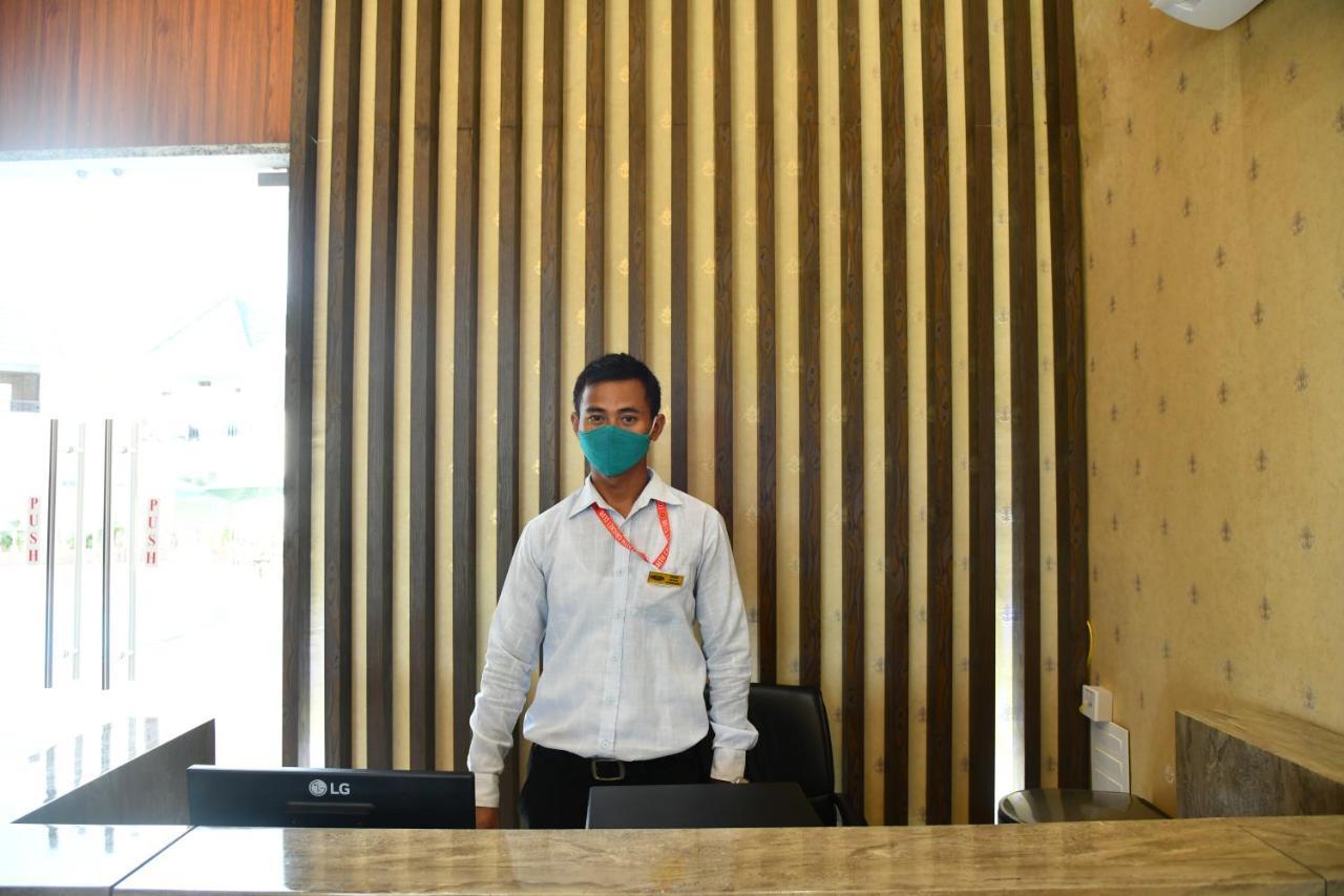 Faith Cricket Club & Resort Bhopal Exterior foto