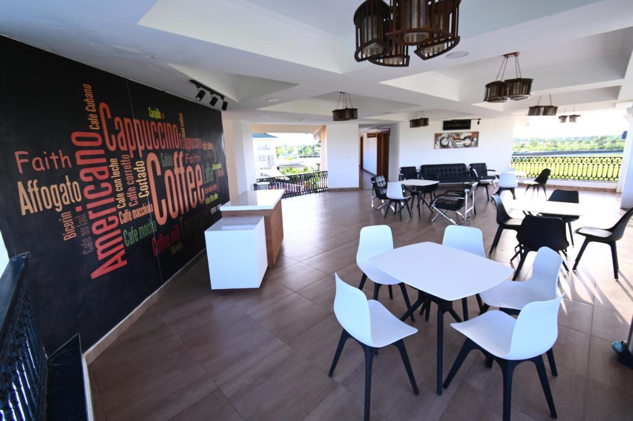 Faith Cricket Club & Resort Bhopal Exterior foto